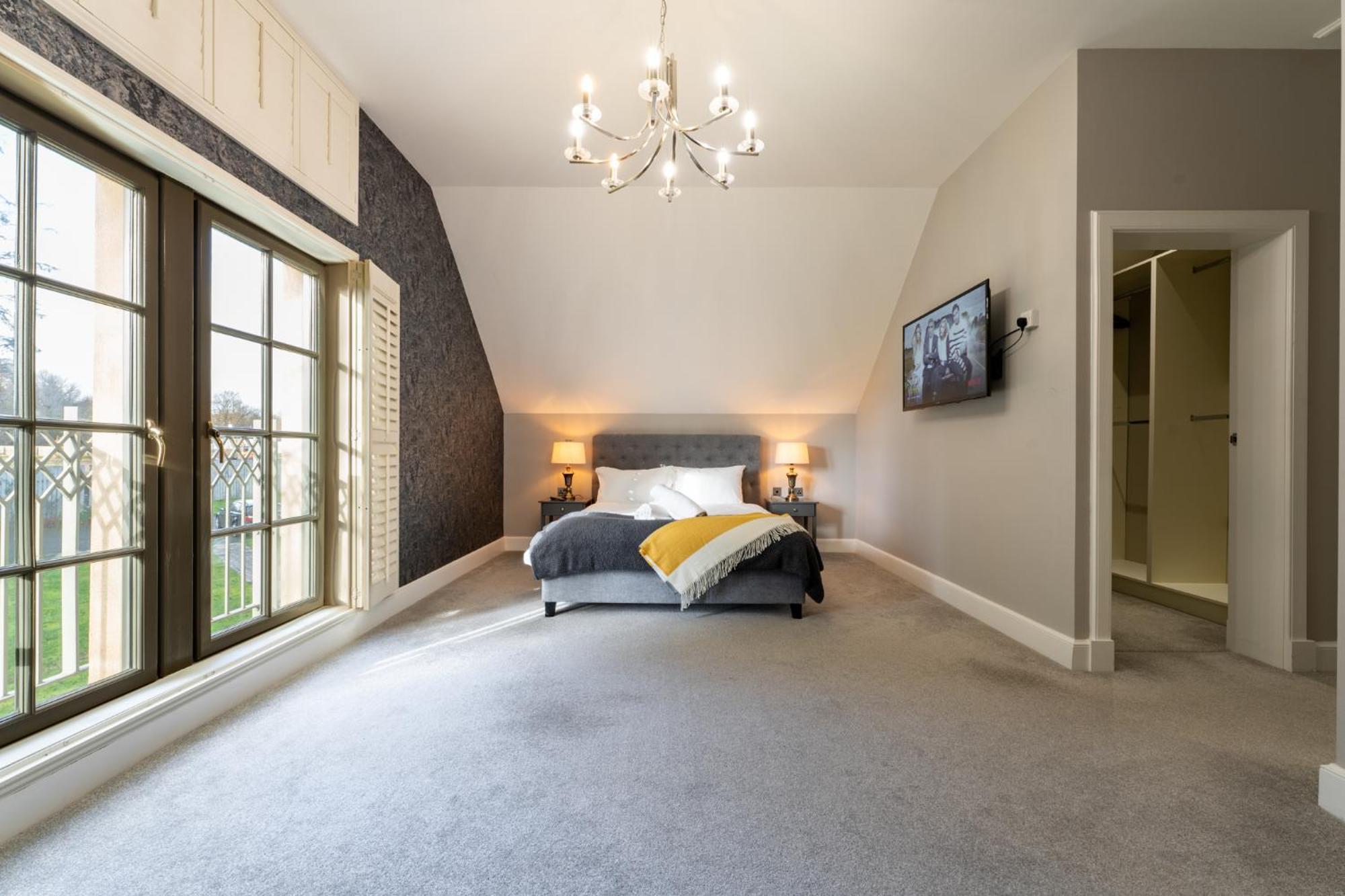 Escape Ordinary At Lough Erne Golf Village 에니스킬런 외부 사진